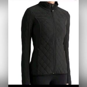 Athleta Black Upside quilted jacket Size small in new condition
